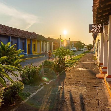 Hotel Dona Juana ตลาโคตาลปัน ภายนอก รูปภาพ